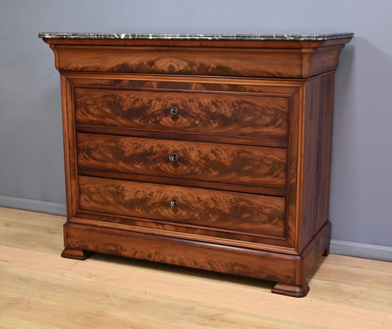 Commode en Acajou, style Louis-Philippe – Fin XIXe