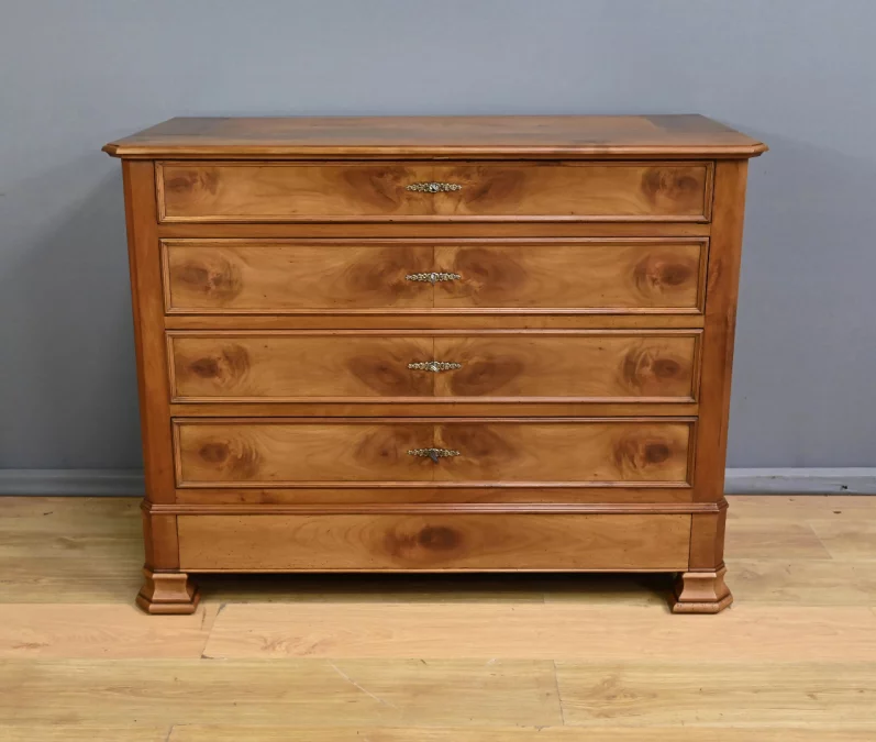 Комод в стиле Луи Филиппа