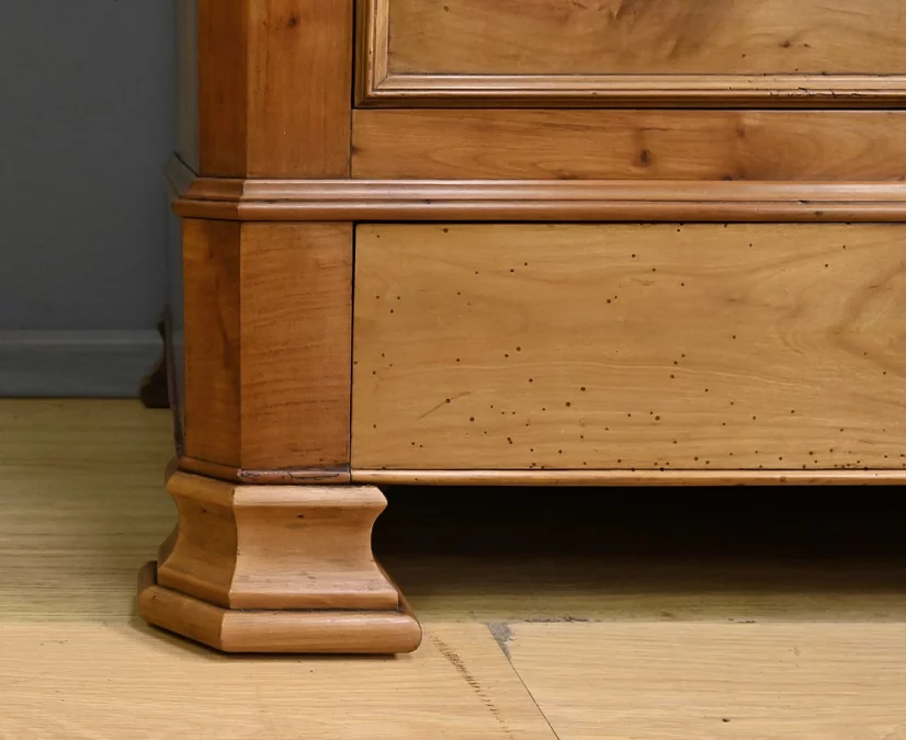 Комод в стиле Луи Филиппа