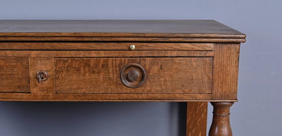 MESA AUXILIAR ESTILO LUIS PHILIPPE