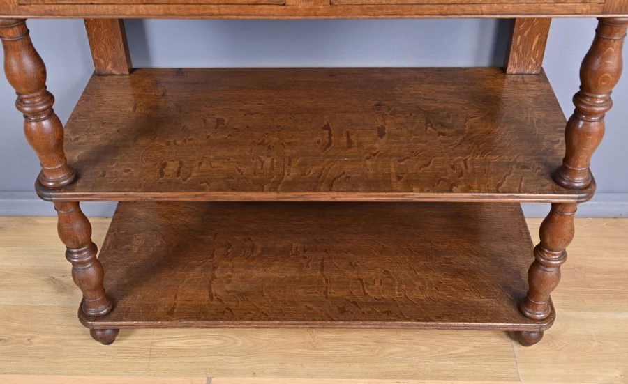 MESA AUXILIAR ESTILO LUIS PHILIPPE