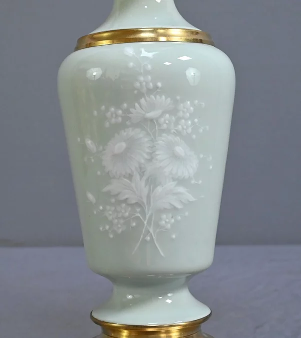 Lampe à Pétrole électrifiée en Céladon, époque Napoléon III – 2ème partie XIXe