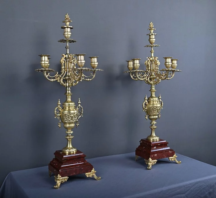 CANDELABROS DE ESTILO RENACIMIENTO