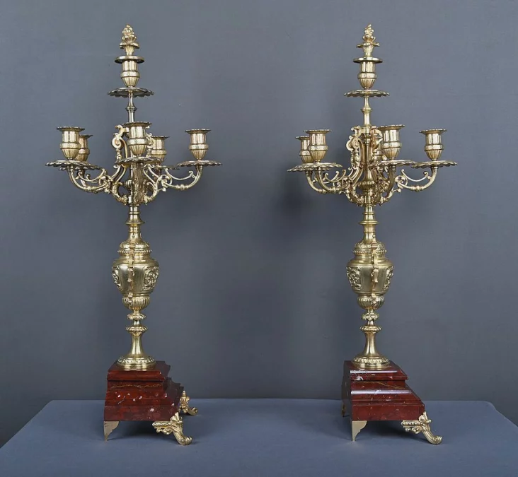 CANDELABROS DE ESTILO RENACIMIENTO