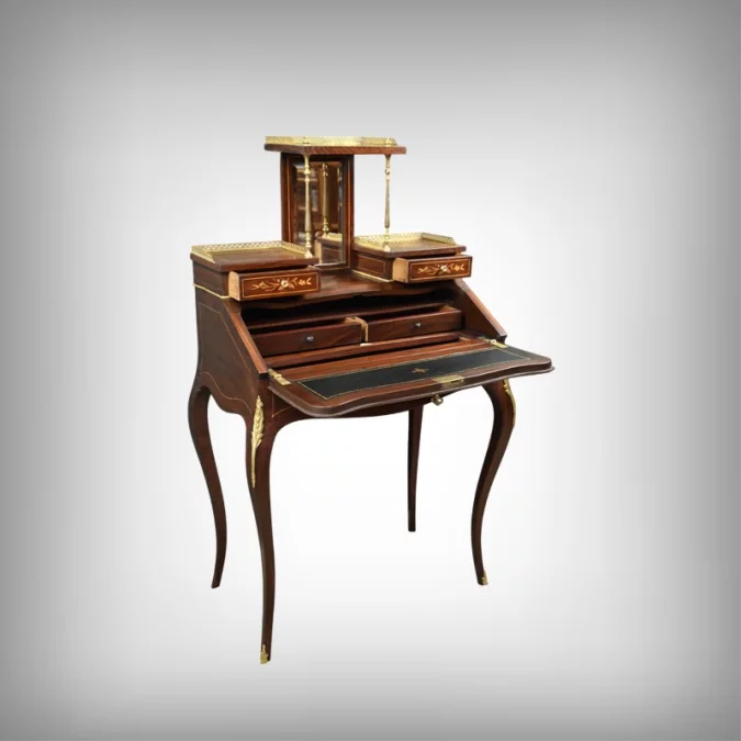 Schreibtisch einer Dame aus der Zeit Napoleons III.
