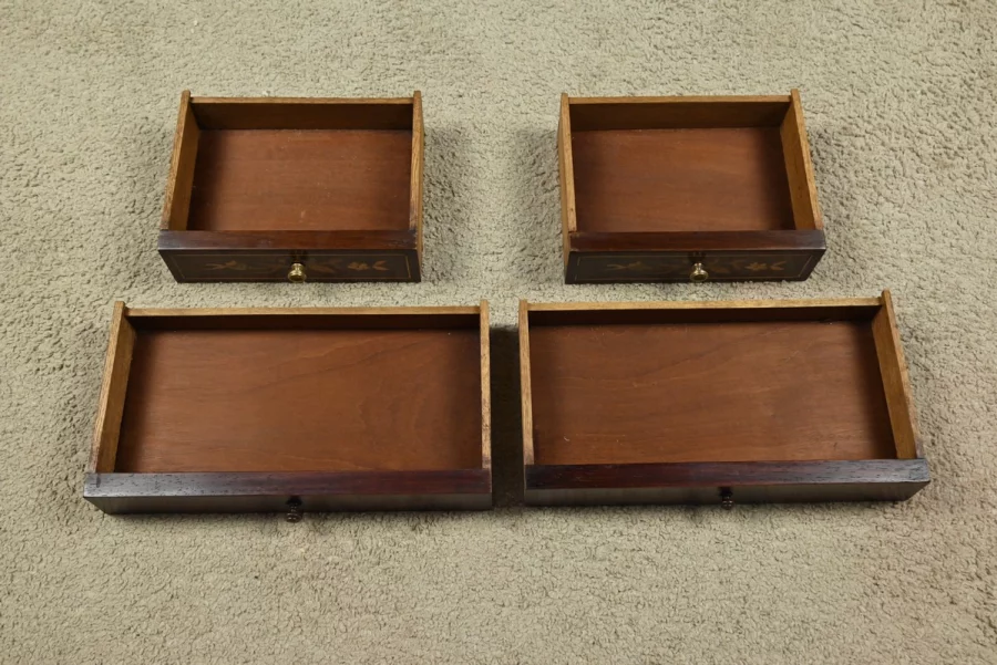 Schreibtisch einer Dame aus der Zeit Napoleons III.