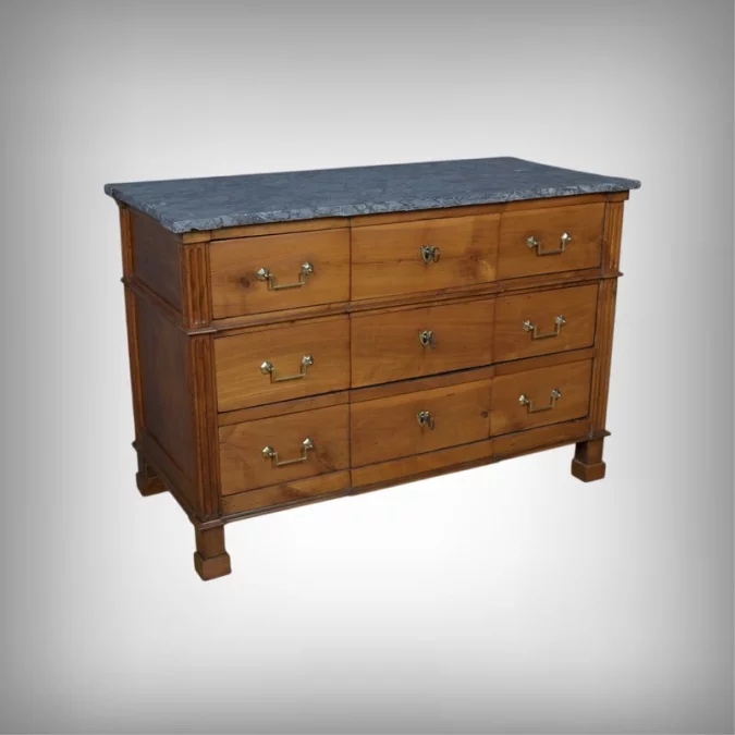 CÓMODA DE LA ÉPOCA LUIS XVI