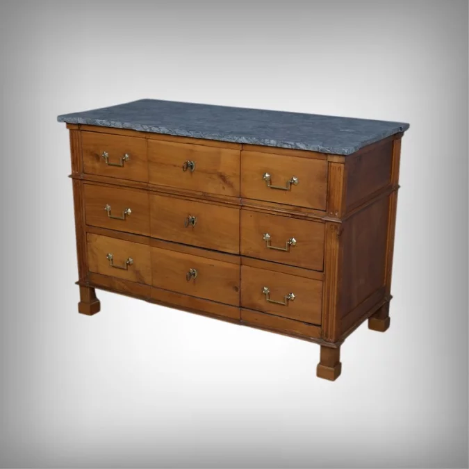 CÓMODA DE LA ÉPOCA LUIS XVI