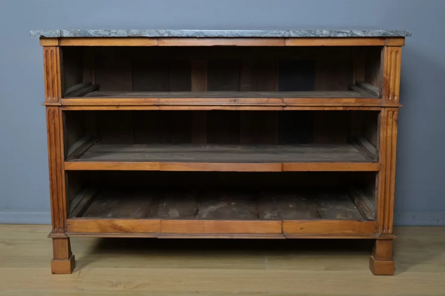 CÓMODA DE LA ÉPOCA LUIS XVI