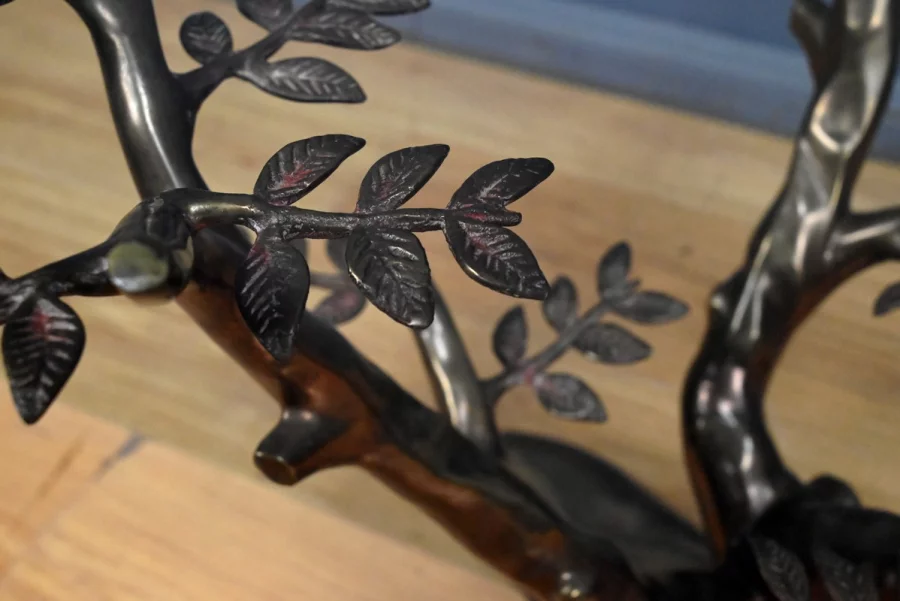 НИЗКИЙ СТОЛ, приписываемый В. ДАРО