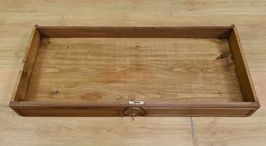 Комод в стиле Луи Филиппа