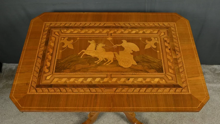 ТАБЛИЦА ФРАНЦУЗСКОГО РЕСТОРАННОГО СТИЛЯ