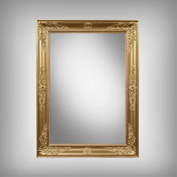 Зеркало во французском ресторанном стиле