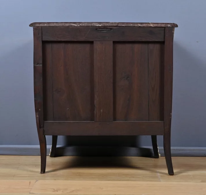 Petite Commode en Marqueterie, style Louis XV – Milieu XIXe
