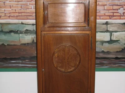 РАДИО-КАБИНЕТ В МАГАЗИИ