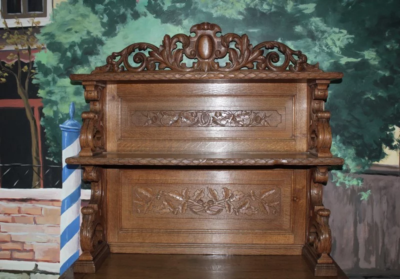 RENACIMIENTO ESTILO DRESSER