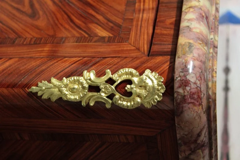 LOUIS XV STIL SECRETAIRE