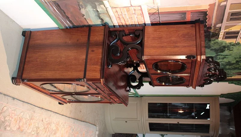 NAPOLEON III PERÍODO BUFFET