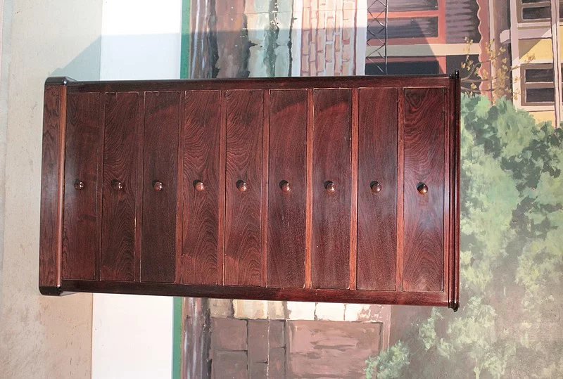 ROSEWOOD CHEST OF DRAWERS