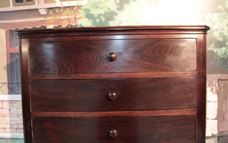 ROSEWOOD CHEST OF DRAWERS