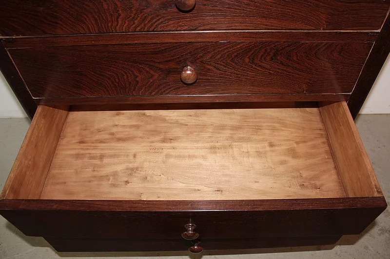 ROSEWOOD CHEST OF DRAWERS
