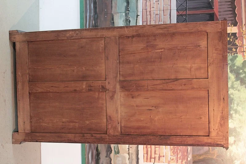 ROSEWOOD CHEST OF DRAWERS