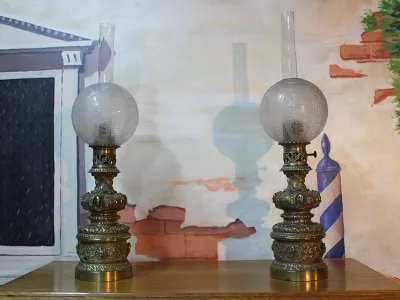 Paire de Lampes à Pétrole en Bronze XIXeme