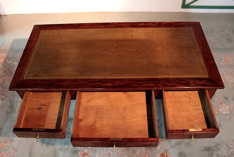 TABLA DE ESCRITURA DE LOUIS PHILIPPE