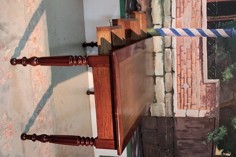 TABLA DE ESCRITURA DE LOUIS PHILIPPE