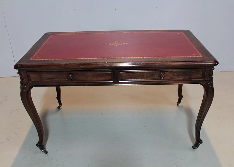 LOUIS XV ESTILO ESCRIBIR LA MESA