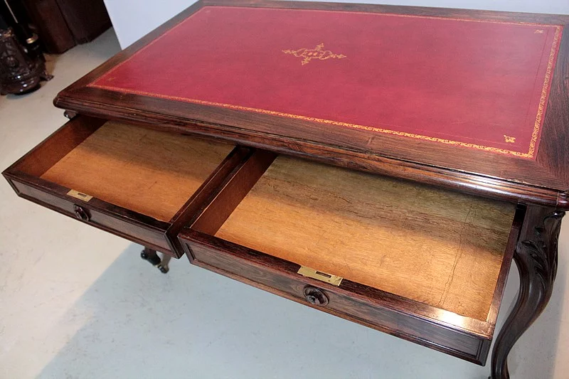 LOUIS XV ESTILO ESCRIBIR LA MESA