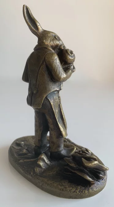 青铜野兔