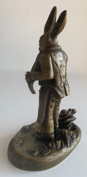 青铜野兔