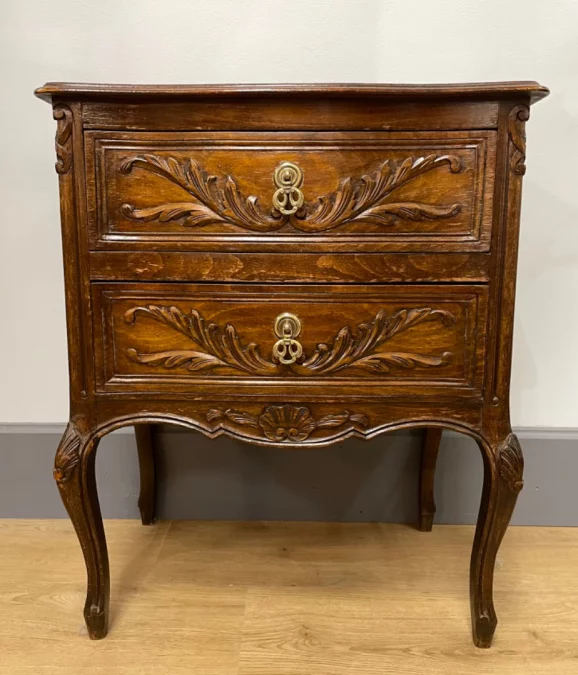 路易十五风格抽屉柜