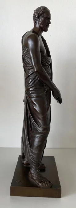 德摩斯梯尼青铜雕像