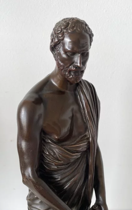 德摩斯梯尼青铜雕像