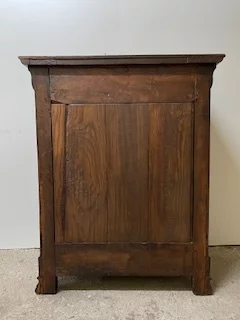 路易·菲利普风格橱柜