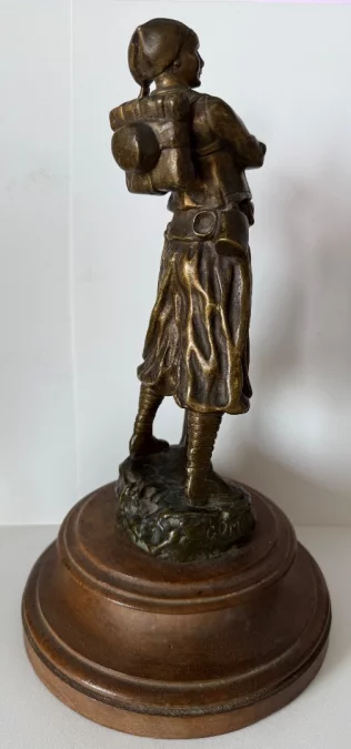 BRONZE FIGURE OF A  ZOUAVE