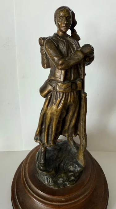 BRONZE FIGURE OF A  ZOUAVE