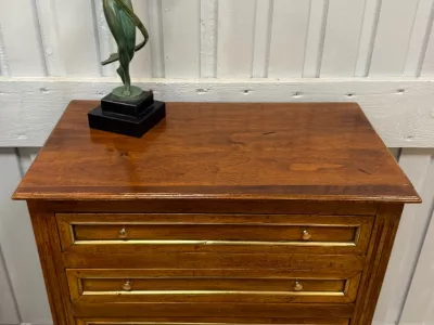 路易十五风格餐具柜