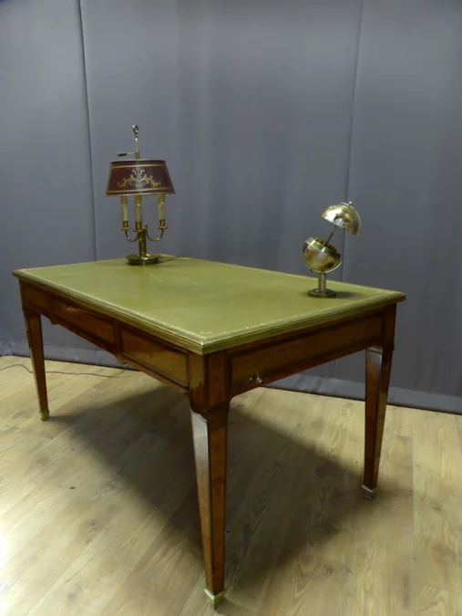 LOUIS XVI STYLE DESK