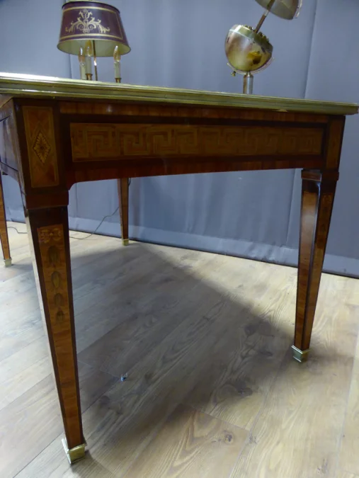 LOUIS XVI STYLE DESK