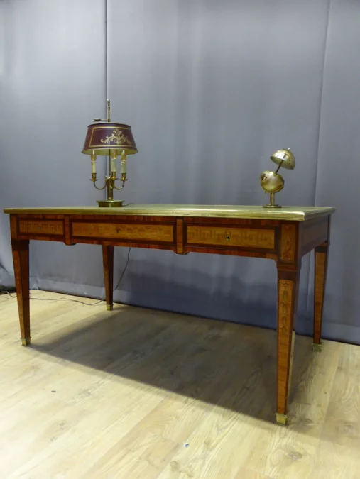 LOUIS XVI STYLE DESK