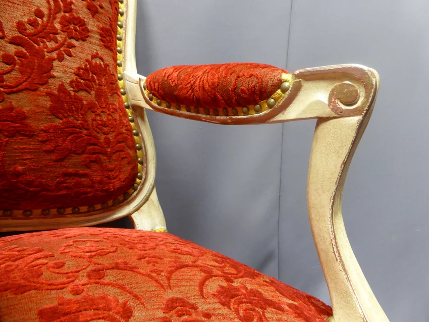 PAREJA DE LOUIS XV SILLONES DE ESTILO