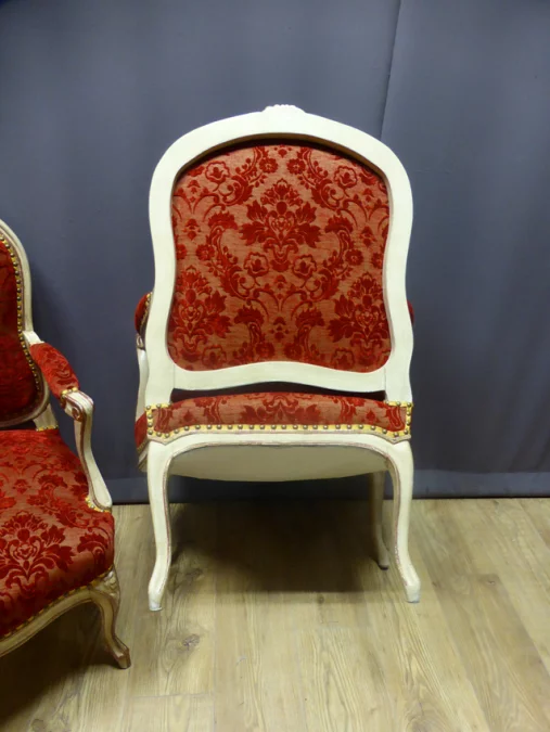 PAREJA DE LOUIS XV SILLONES DE ESTILO