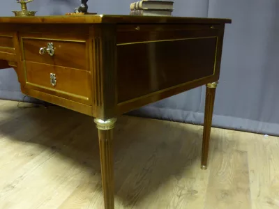 LOUIS XVI STYLE DESK