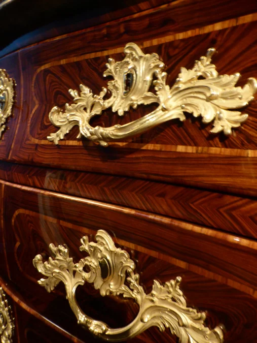 PERÍODO DE REGENCIA FRANCESA COFRE DE CAJONES