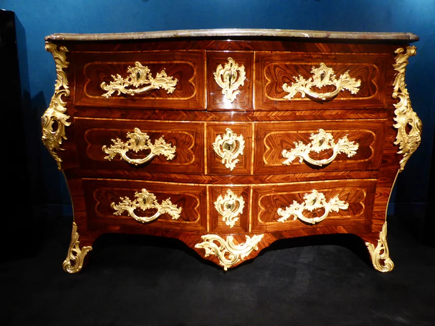 PERÍODO DE REGENCIA FRANCESA COFRE DE CAJONES