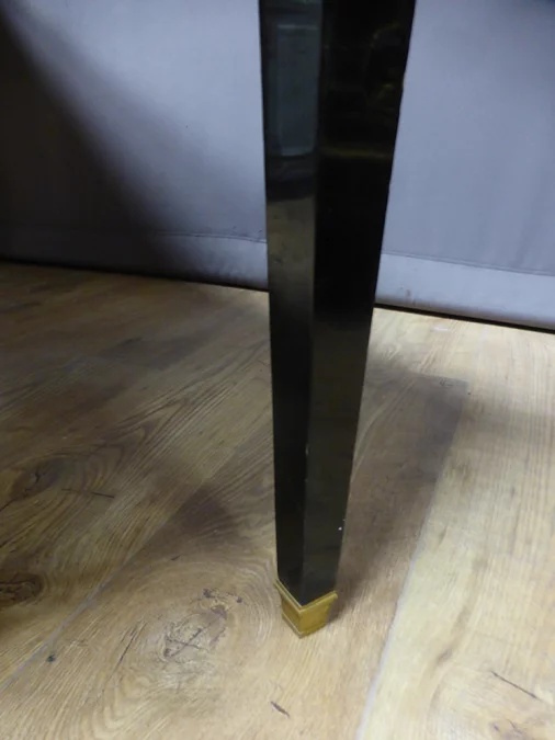 ESCRITORIO DE ESTILO DIRECTO FRANCÉS