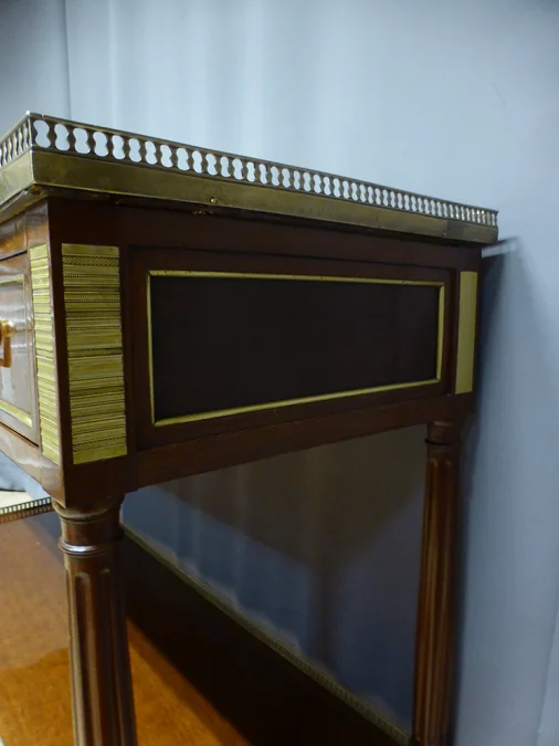 MESA DE CONSOLA LOUIS XVI